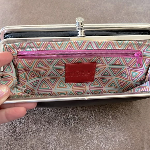 HOBO Lauren Wallet - Picture 3 of 3